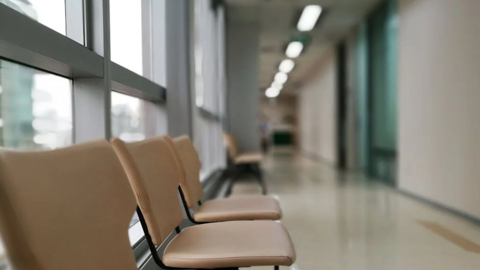 Cost-Effective Solutions for Upgrading Waiting Room Seating - Naturaplug